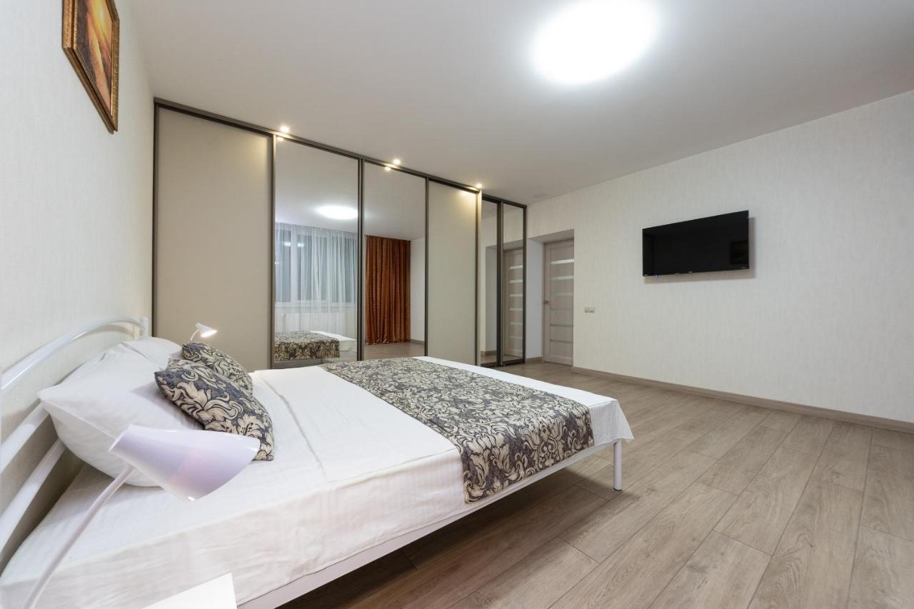 Apartments Riviera,20 Минут От Центра Kiev Exterior foto